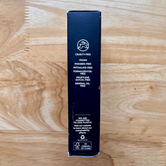 bareMinerals Mini Strength & Length Serum-Infused Mascara - Extreme Black - Picture 4 of 6